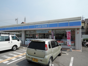 ローソン　柏原石川町の画像1