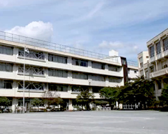 大田区立六郷中学校の画像1