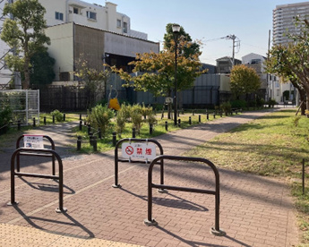 道塚第三児童公園の画像1