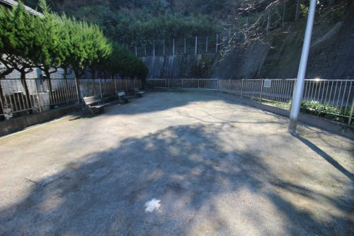 粟田2丁目公園