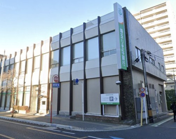 埼玉りそな銀行 新所沢支店の画像1