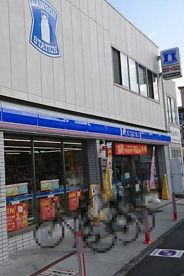 ローソン 富田林西口駅前店の画像1