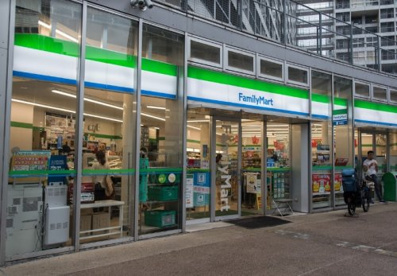 ファミリーマート 江東東雲一丁目店の画像1