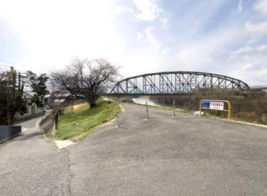 宇治川堤防【向島西堤町付近】の画像4