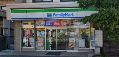 ファミリーマート 東所沢駅南店の画像1