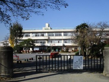 寄居町立男衾小学校の画像1