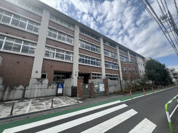 文京区立窪町小学校の画像1