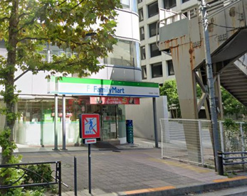 ファミリーマート 元赤坂一丁目店の画像1