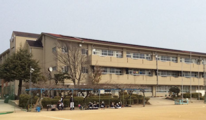西宮市立上ケ原小学校の画像1