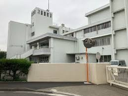 調布市立第七中学校の画像1