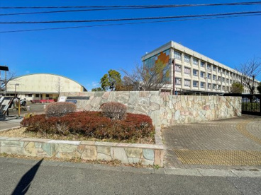 多摩市立多摩永山中学校の画像1