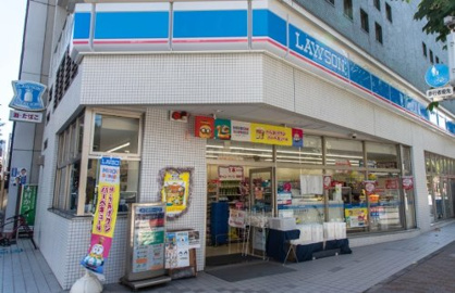 ローソン 新富一丁目店の画像1