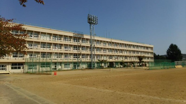仙台市立七北田中学校の画像