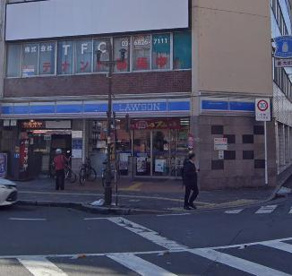 ローソン 新狭山駅北口店の画像1