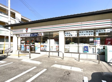 セブンイレブン【京都下鴨膳部町店】の画像1