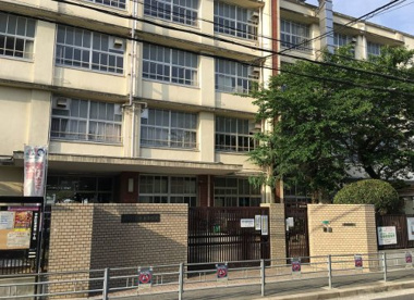 喜連東小学校の画像1