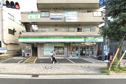 ファミリーマート 港南中央通店の画像1