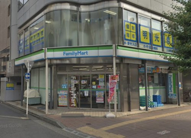 ファミリーマート 川口芝新町店の画像1