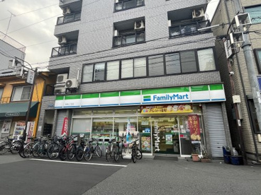 ファミリーマート　梅香三丁目店の画像1