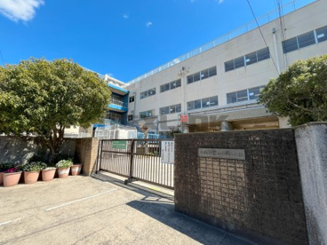 市川市立市川小学校の画像1