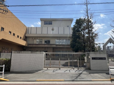 新宿区立新宿西戸山中学校の画像1