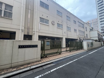 港区立芝小学校の画像1