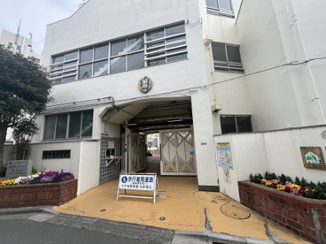 新宿区立戸塚第三小学校の画像1
