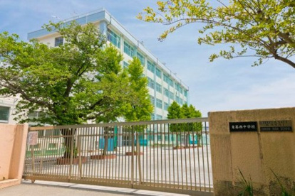 江戸川区立東葛西中学校の画像1