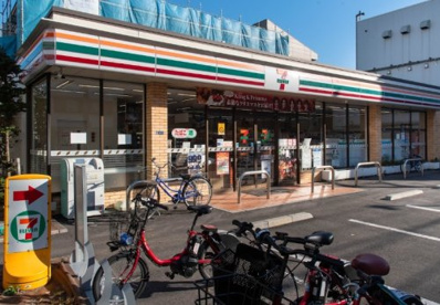 セブンイレブン 江東三好4丁目店の画像1
