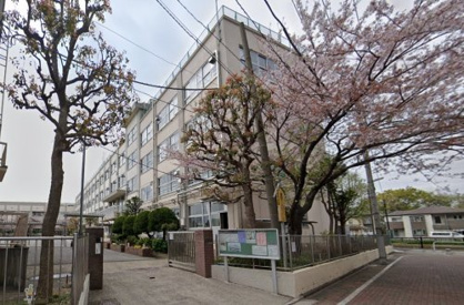 足立区立竹の塚中学校の画像1