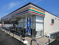 コンビニエンスストア セブンイレブン 取手椚木店