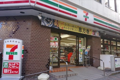 セブンイレブン 中央区明石町店の画像1