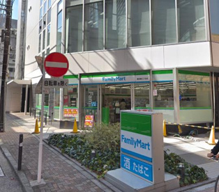 ファミリーマート 飯田橋三丁目店の画像1