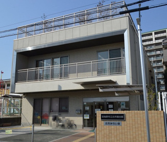 羽曳野市立古市図書館の画像1
