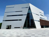 箕面市立船場図書館
