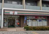 セブン-イレブン 新宿曙橋駅北店