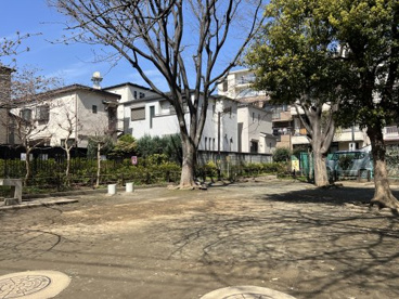 渋谷区立笹塚公園の画像1