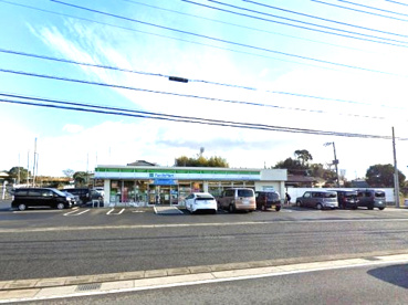 ファミリーマート 湘南めぐみが丘店の画像1