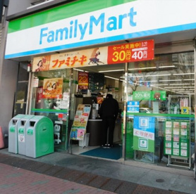 ファミリーマート 豊洲四丁目店の画像1