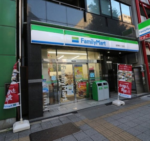 ファミリーマート 浅草橋三丁目店の画像1