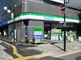 ファミリーマート 弁天町駅前店