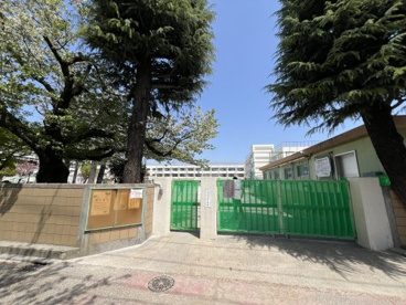 世田谷区立旭小学校の画像1