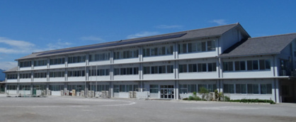 富岡市立富岡中学校の画像1