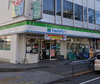 ファミリーマート 聖蹟桜ヶ丘店の画像1