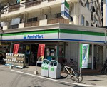 ファミリーマート 淀川図書館前店