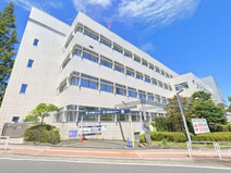 横浜市泉区役所