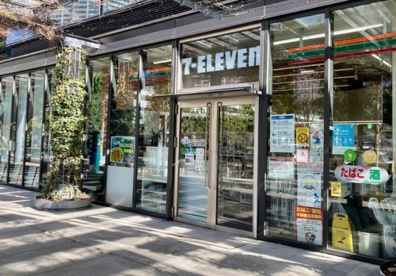 セブンイレブン 豊洲晴海通り店の画像1