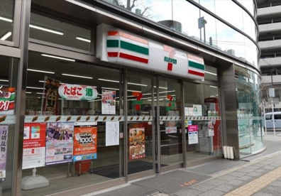 セブンイレブン 千代田岩本町3丁目店の画像1