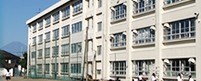 鶴嶺中学校の画像1