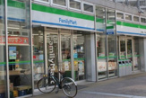ファミリーマート 東雲橋店